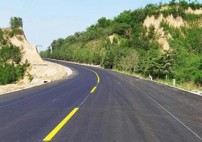 記6月“公路之星” 三門峽大壩至市區(qū)段道路(搶險)工程項目部