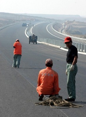 寧夏公路交通投資突破181億元，構筑經濟發展新動脈