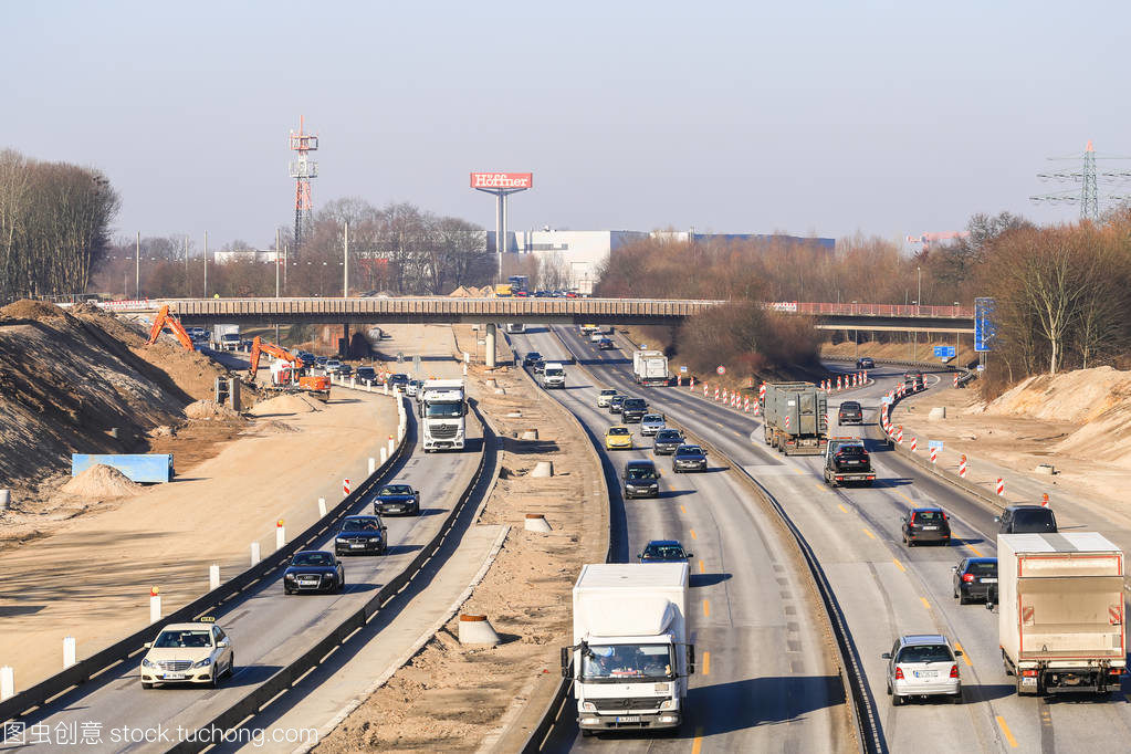 高速公路交界處的城市動脈 漢堡道路工程與交通樞紐建筑的藝術
